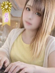 素人人妻オフィス東金店 すずね(24)