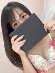 すみれ(24)