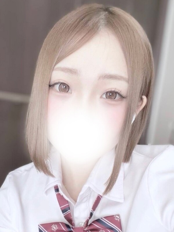 カリナ(21)