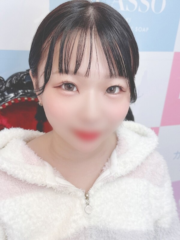 モモカ(23)