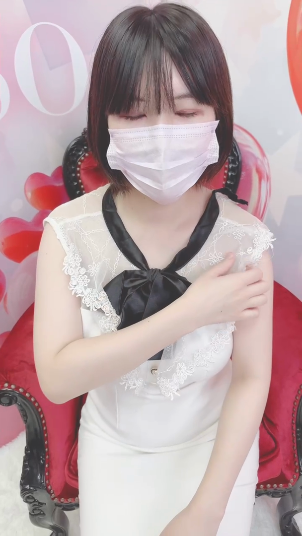 ユラ