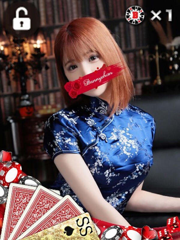 ユナ(22)