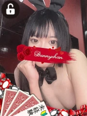 リリ(22)