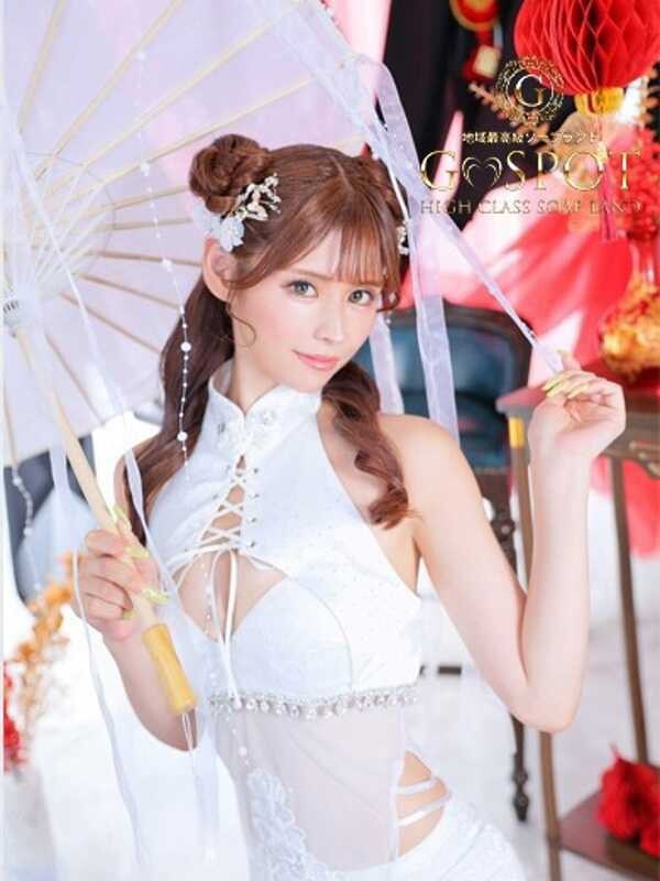 あやの(24)
