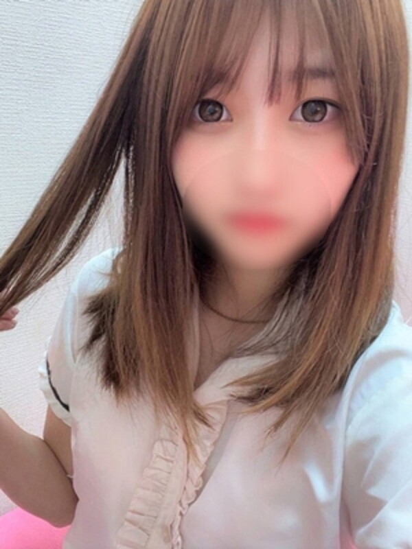 らら(22)