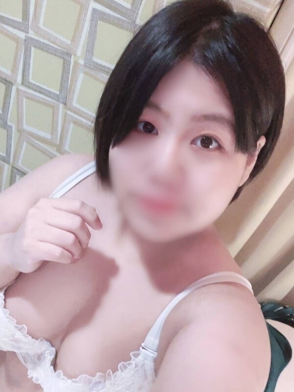 るるあ(27)