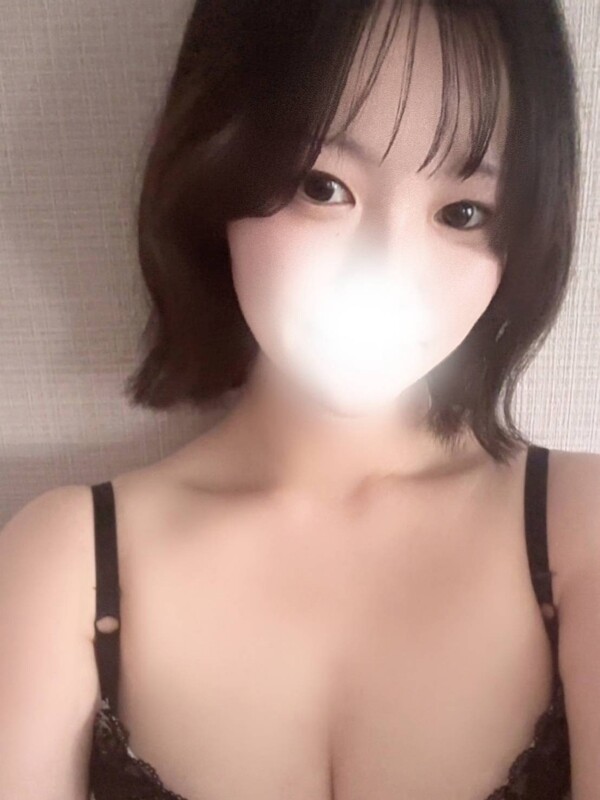 りお(24)