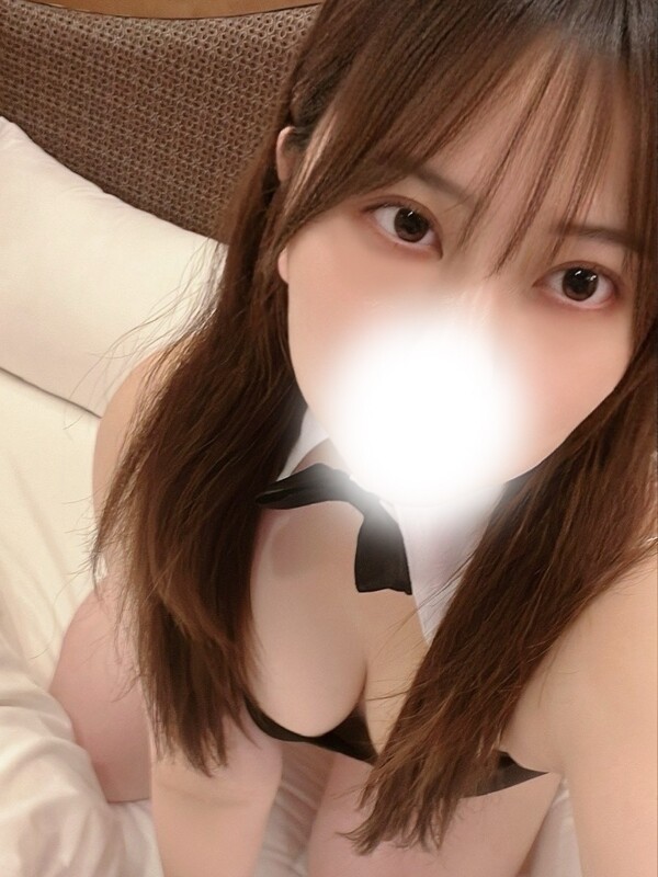 みい