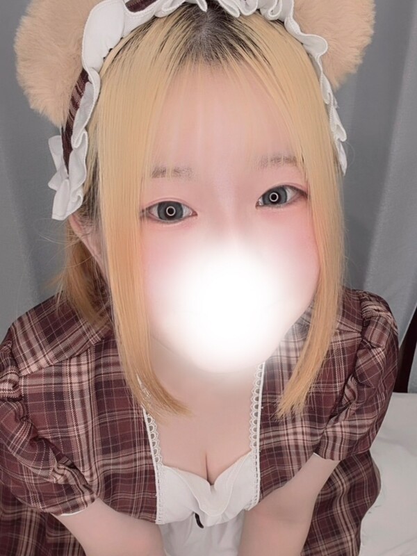 ゆりな
