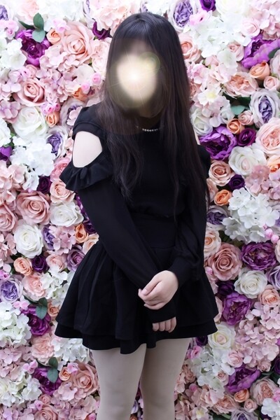 宮崎ももな