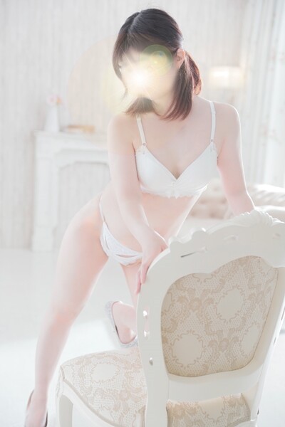 上田さりな(29)