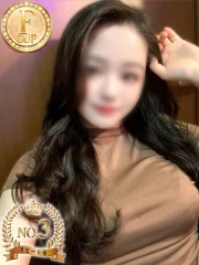 マユ(23)