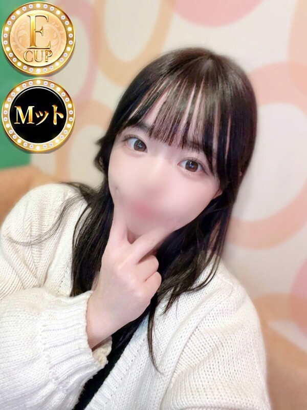 サエ(24)