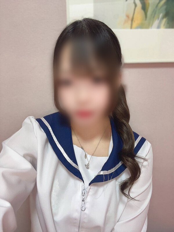 モナ(20)