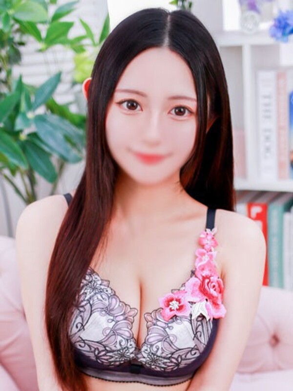 もも(22)