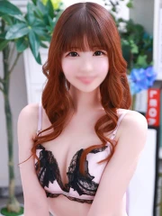 ゆな(25)