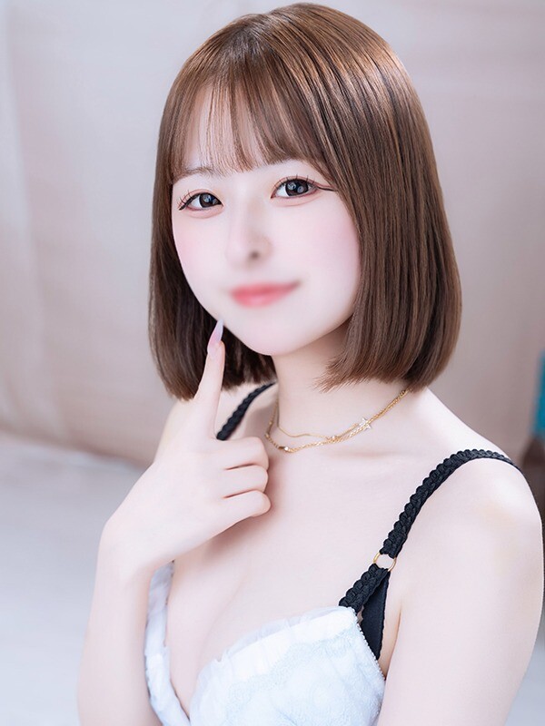 みい