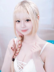 ひな(19)