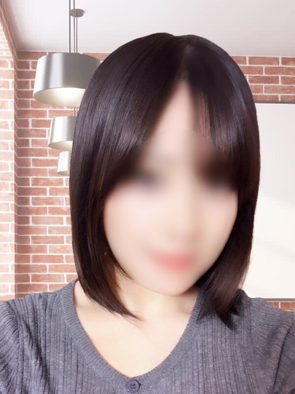 ひな(20)