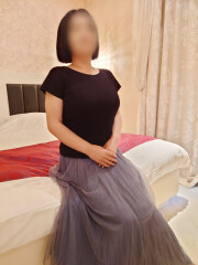 昼下がりの情事 宮田けいこ【新人・淑女コース】(42)