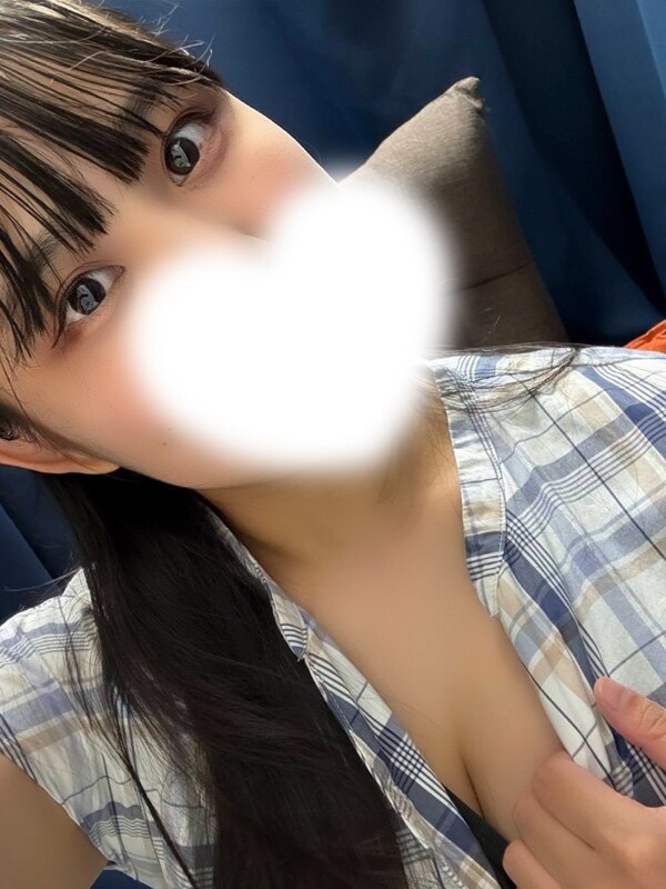 みつ(24)