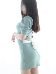 もえ(26)