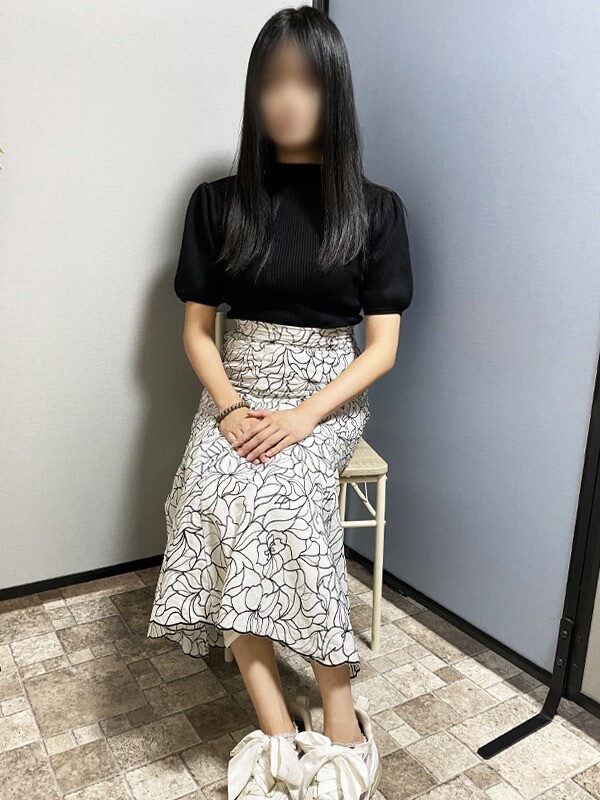 りり(25)