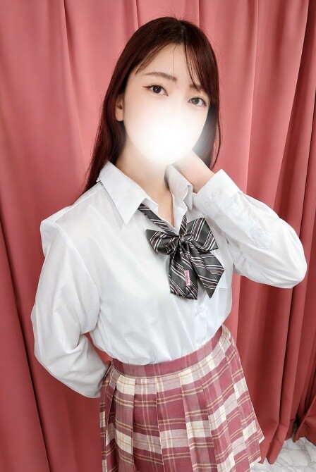さや(20)