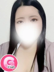 みな(23)