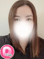 ゆり(32)