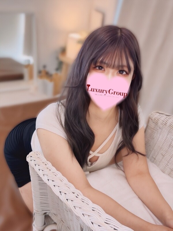 えま(18)