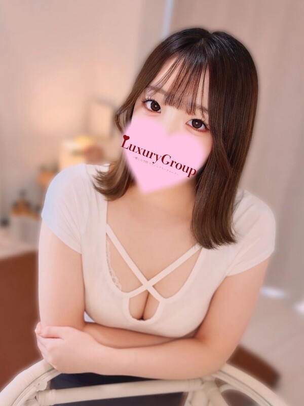 えみり