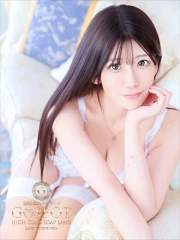 みか(24)