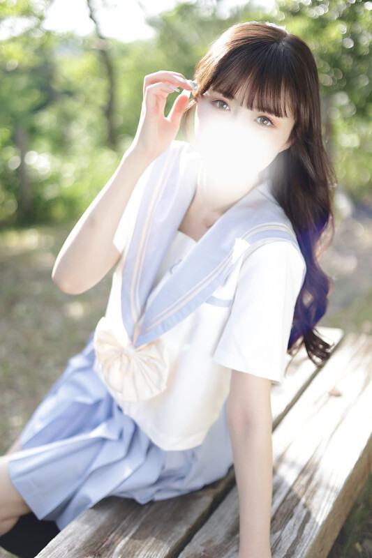 三条ねむ(22)