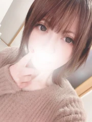 お漏らし妻・白鳥亜美(33)