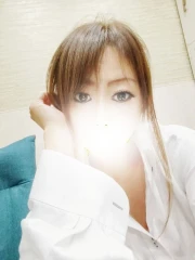 Eternity～若妻の悪戯～ 浜崎　雫（鬼寸止め痴女）