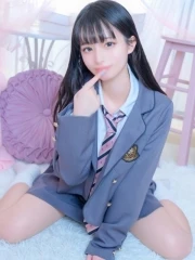 りお(18)