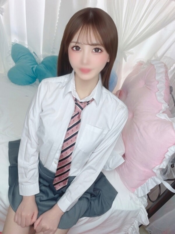 えいみ(19)