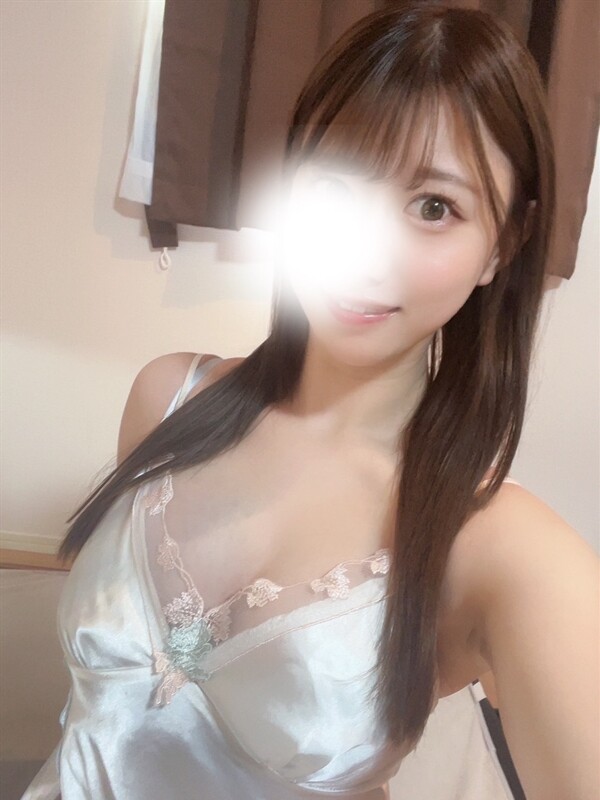 あすか(24)