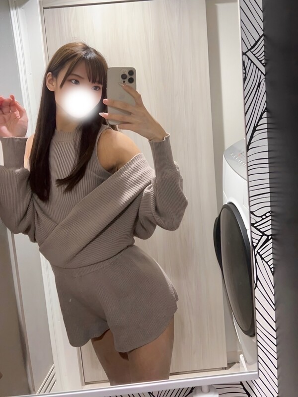 りいな(23)