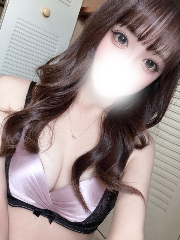 めい(25)
