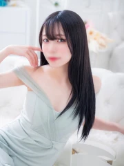 ユン(23)