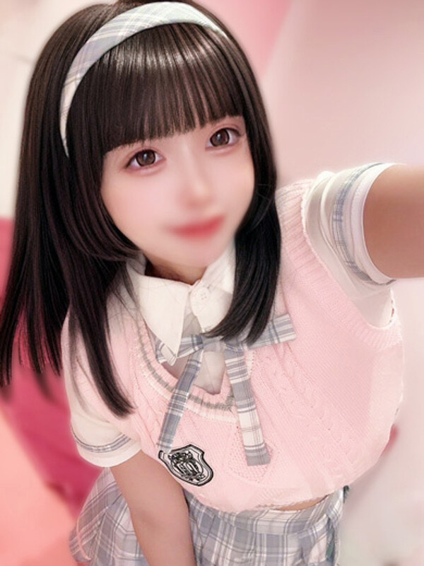 メル(20)