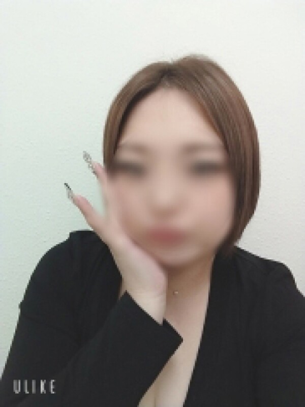 みり(31)