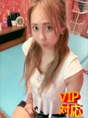 そら(22)