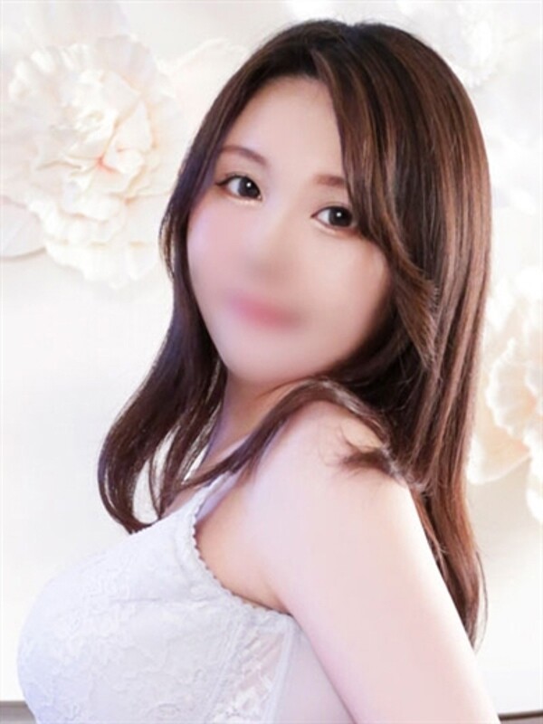 まみ(22)