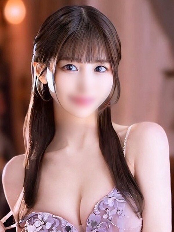 華
