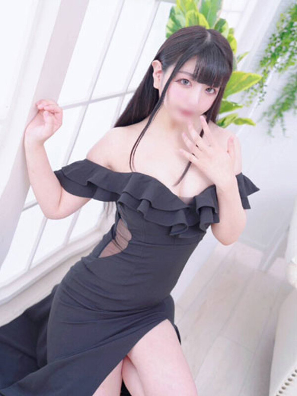 なるせ(24)