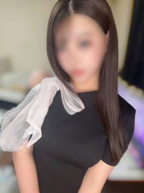 りさ(27)