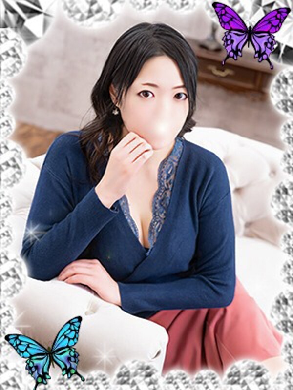 綾名(あやな)(33)